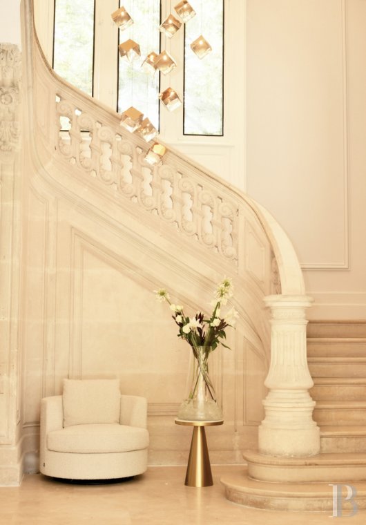 A 19th century chateau open for receptions and holidays to the east of Avignon in the Vaucluse  - photo  n°7